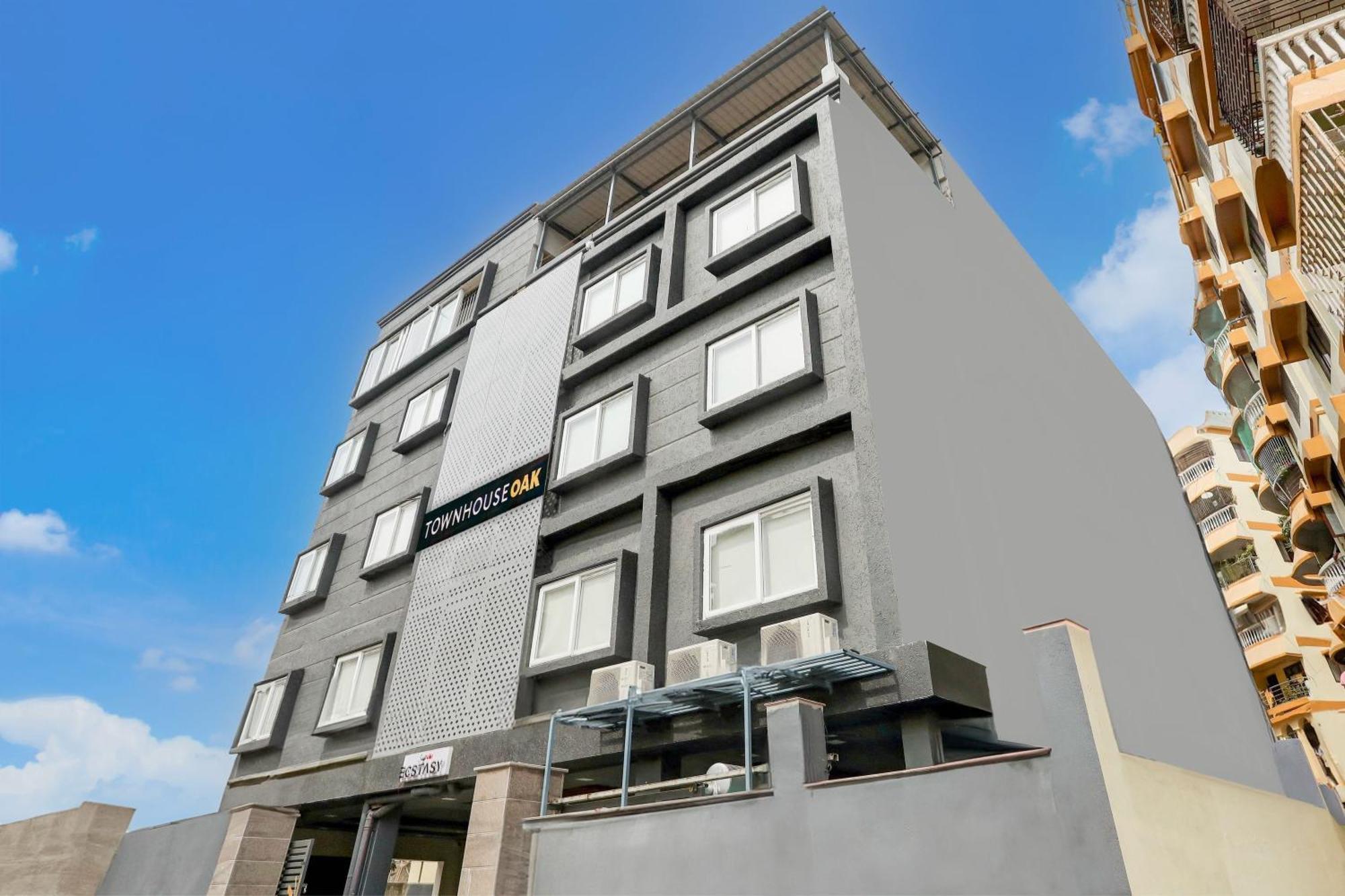 Super Townhouse Oak Sayhallo Ecstasy Bhubaneswar Eksteriør bilde